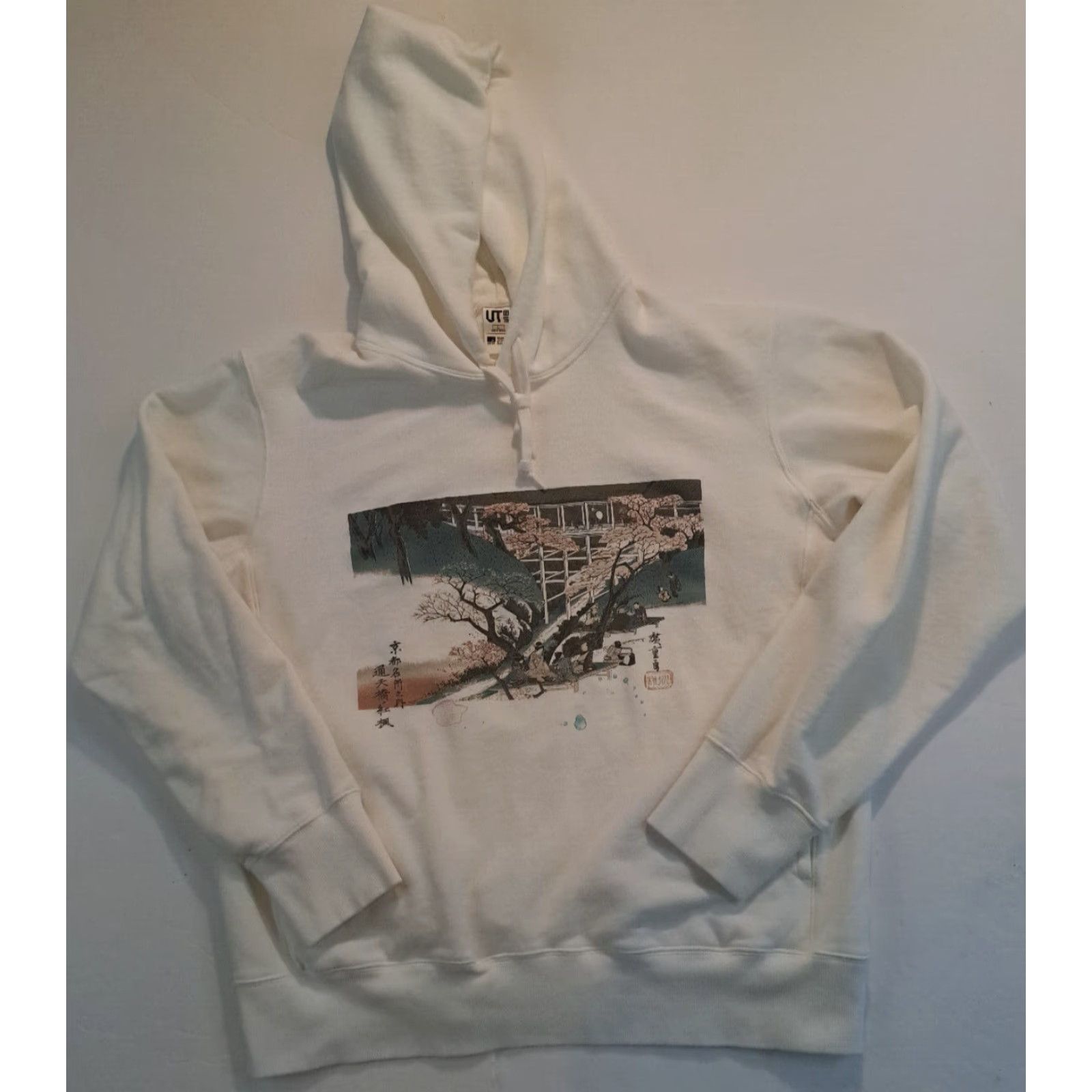 Uniqlo VINTAGE Uniqlo Sweatshirt Hoodie Pullover White L Men Art Museum of Fine Arts Boston UT Size US L / EU 52-54 / 3 - 3 Thumbnail