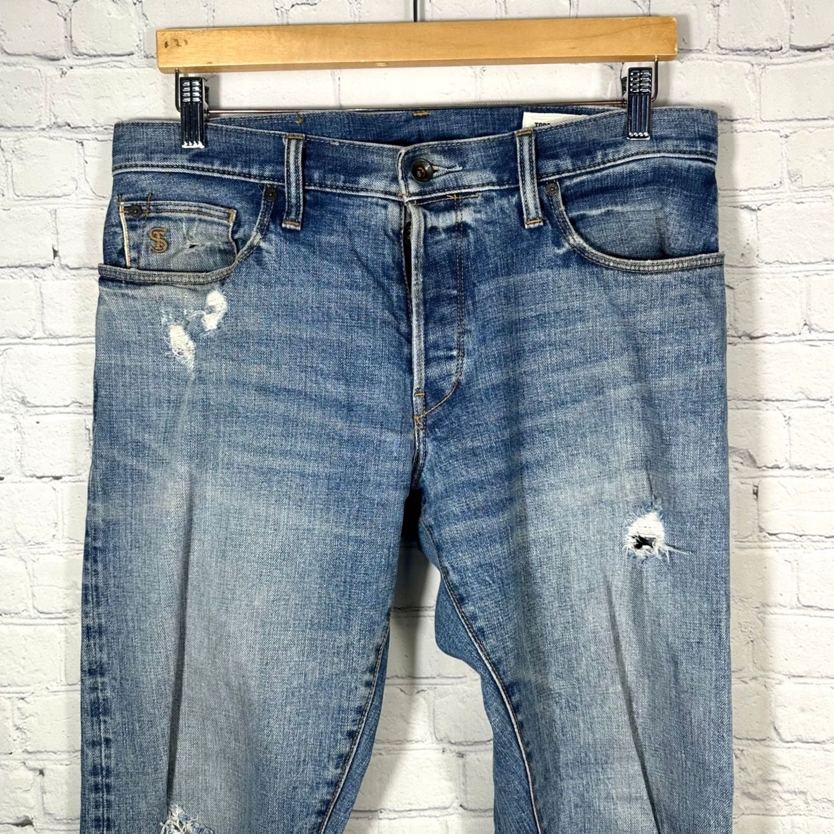 Todd Snyder Todd Snyder Jeans Slim Straight Denim 33x32 Button Fly Mens Blue Distressed 5-Pocket Logo Embroidered Footprint Size US 33 - 2 Thumbnail