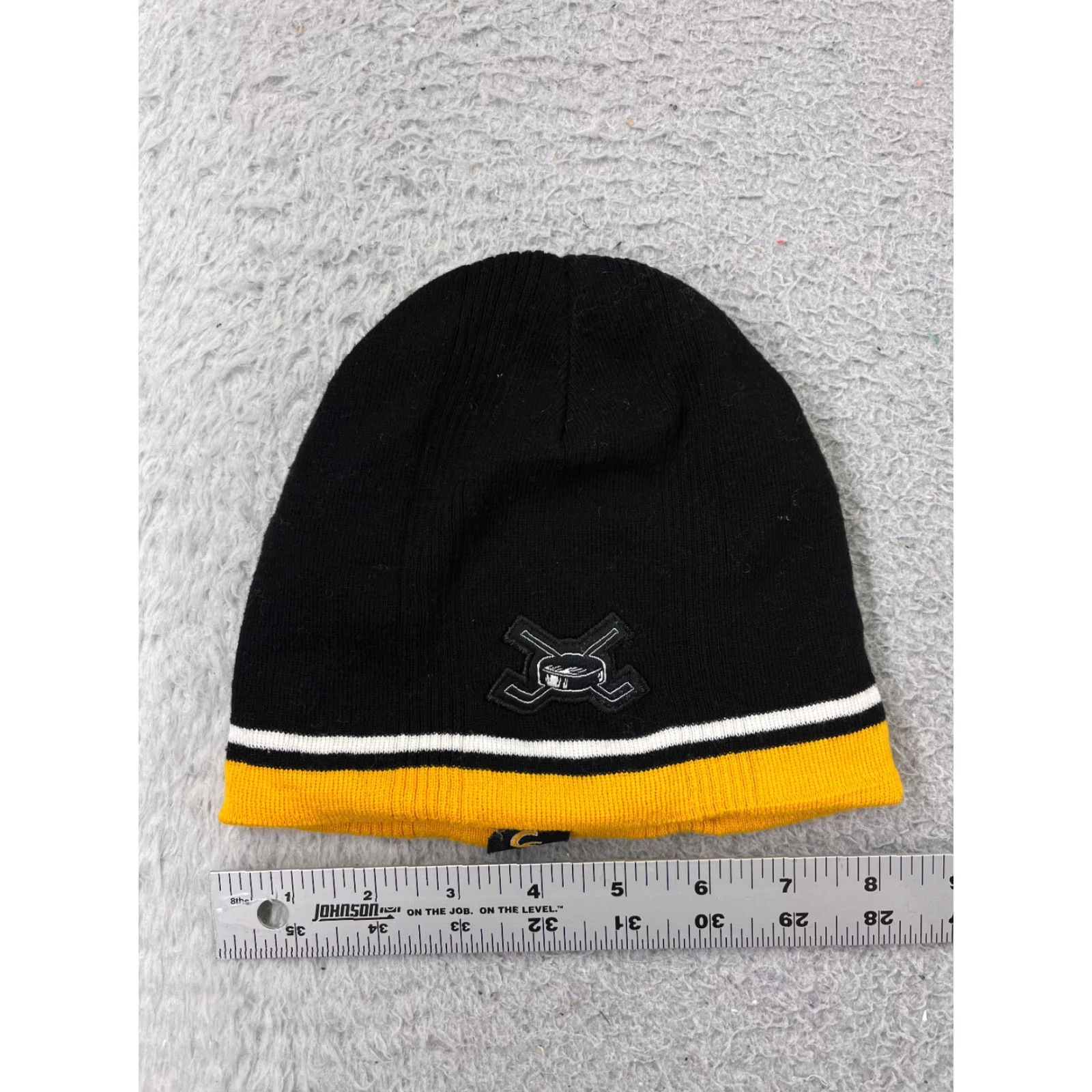 Vintage Hockey Beanie Adult One Size Yellow Embroidered Knit Acrylic Reversible Toque Size ONE SIZE - 2 Thumbnail
