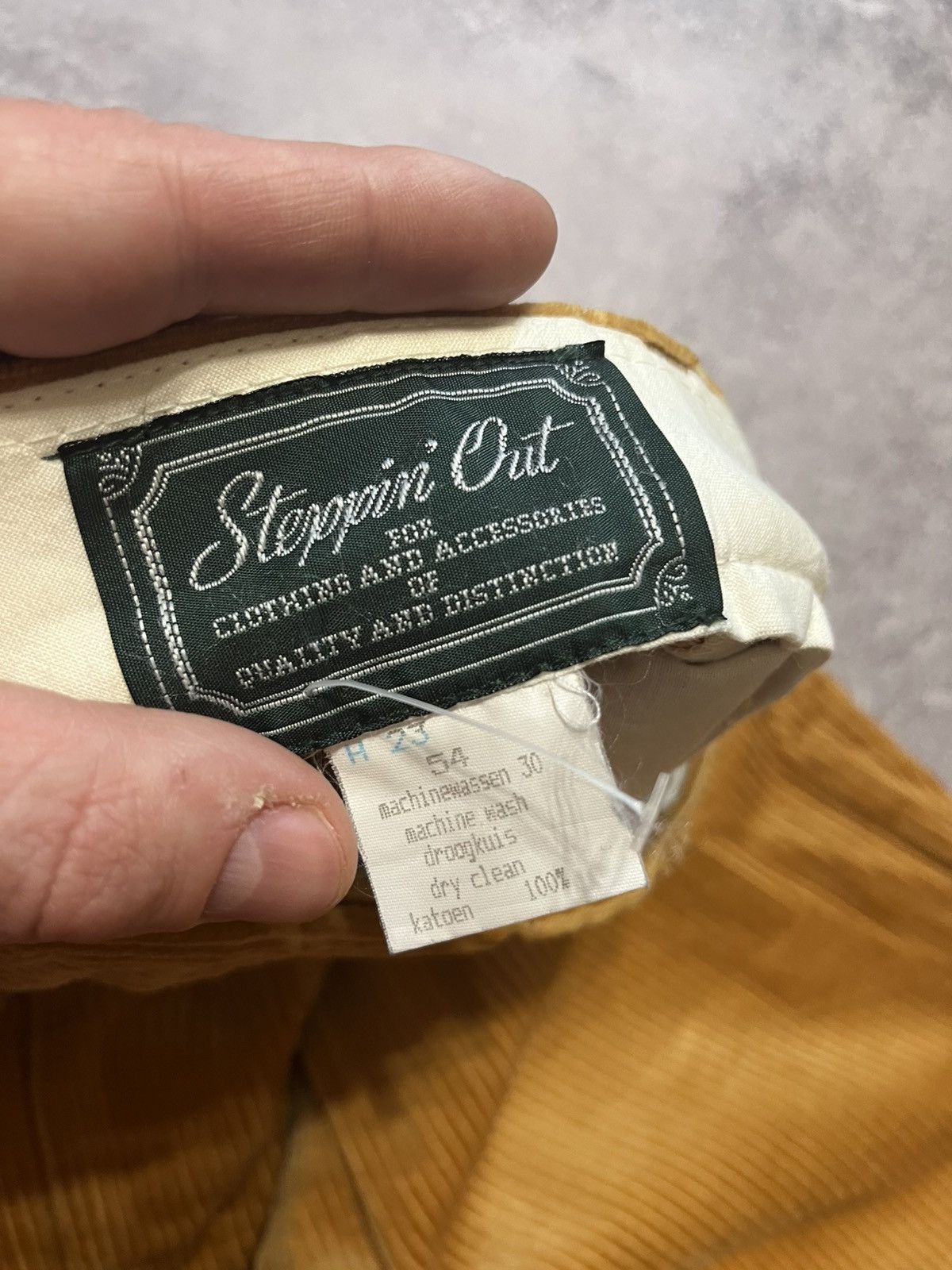 Vintage Steppin' Out Heavy Corduroy Trousers 54 (Fits W35) Size US 35 - 7 Thumbnail