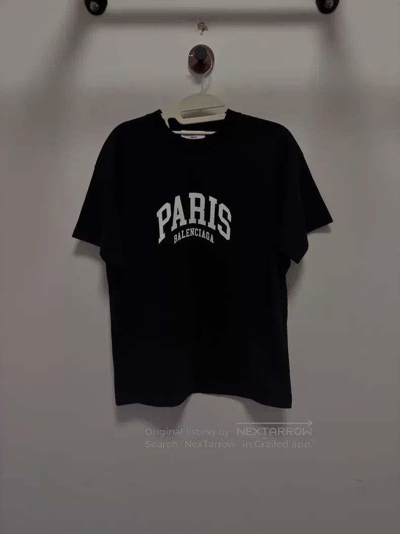 Balenciaga Balenciaga Letter Logo Print Crewneck T-Shirt Women's Blac Size XS / US 0-2 / IT 36-38 - 1 Thumbnail
