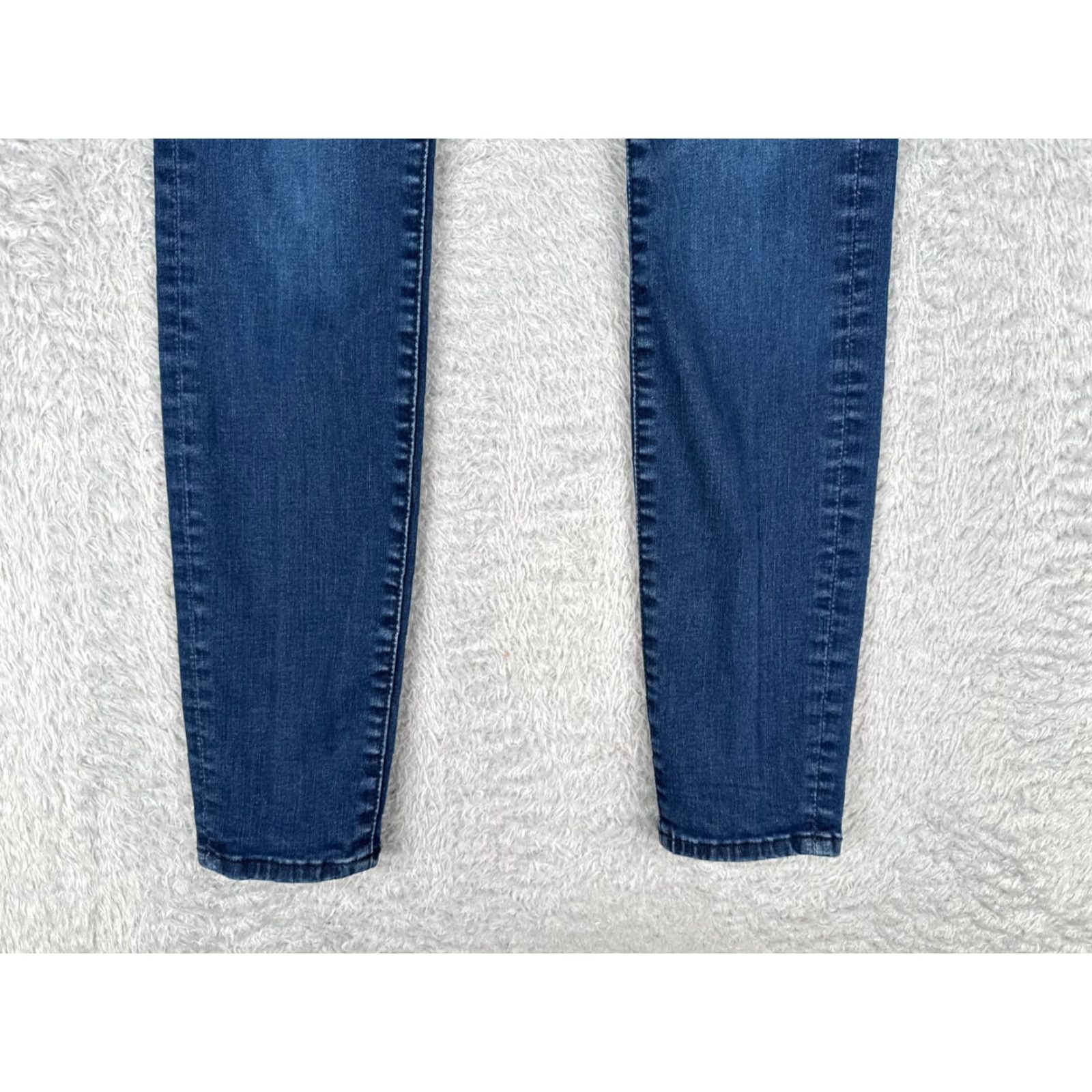 Old Navy Old Navy Jeans Womens 14 Blue Denim Rockstar Super Skinny Extra High Rise 31x28 90s Retro American Designer Womens Size 36" / US 14 / IT 50 - 2 Thumbnail