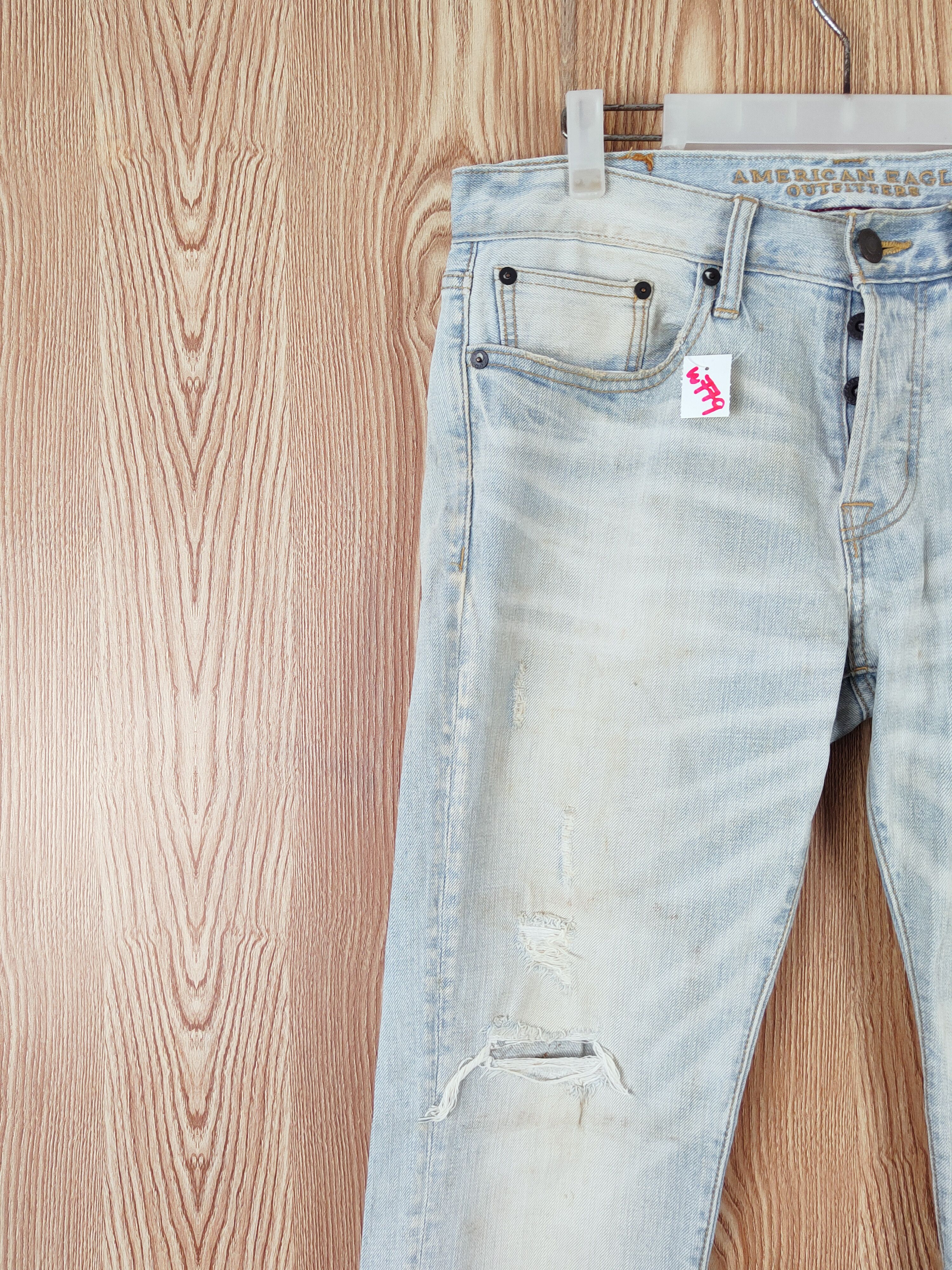 American Eagle Outfitters Vintage Blue Faded Distressed Ripped Jeans #W779 Size US 35 - 3 Thumbnail