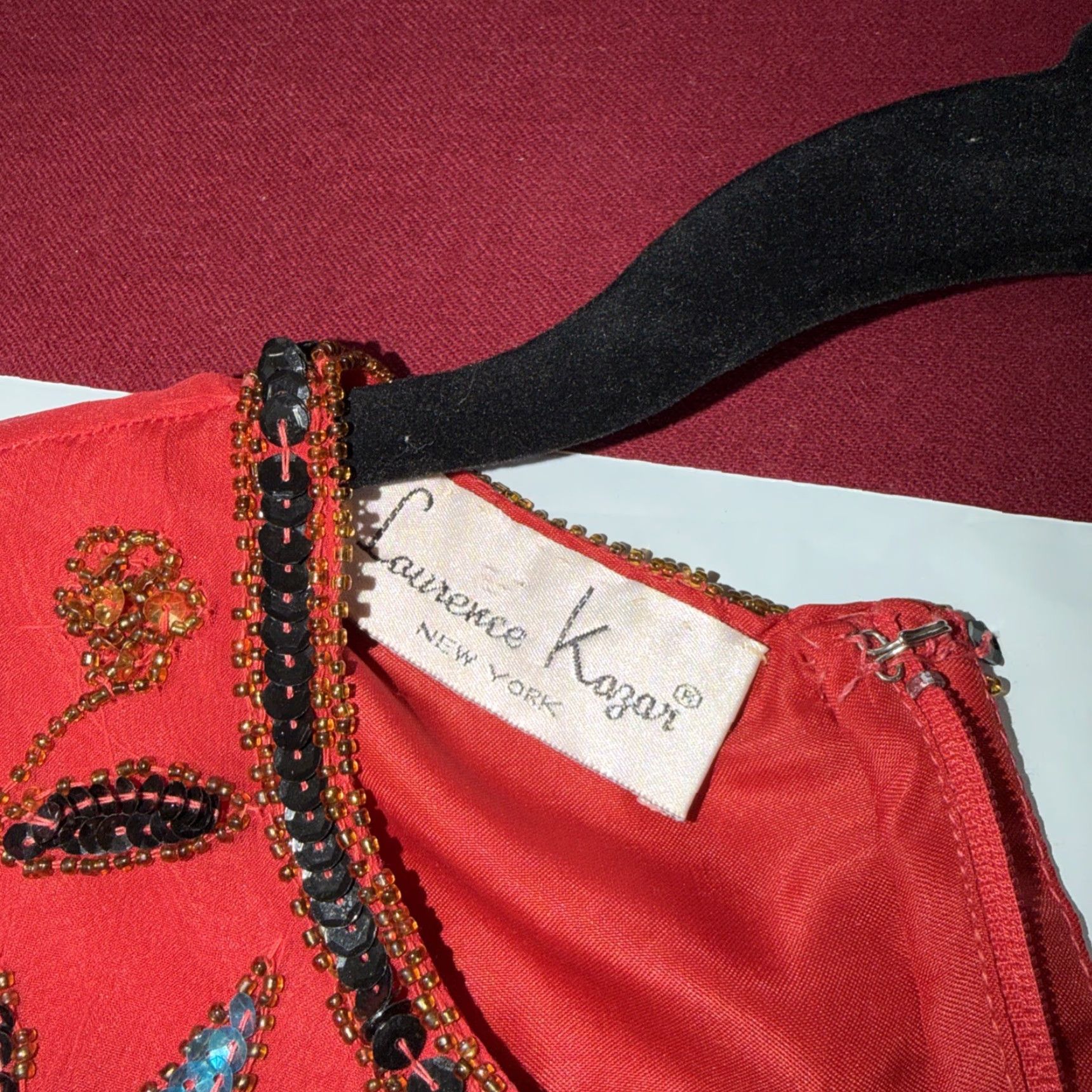 Vintage VINTAGE Laurence Kazar RED Silk black Blue Sequin Beaded Top Women L Floral S/S Formal Top Size L / US 10 / IT 46 - 2 Thumbnail