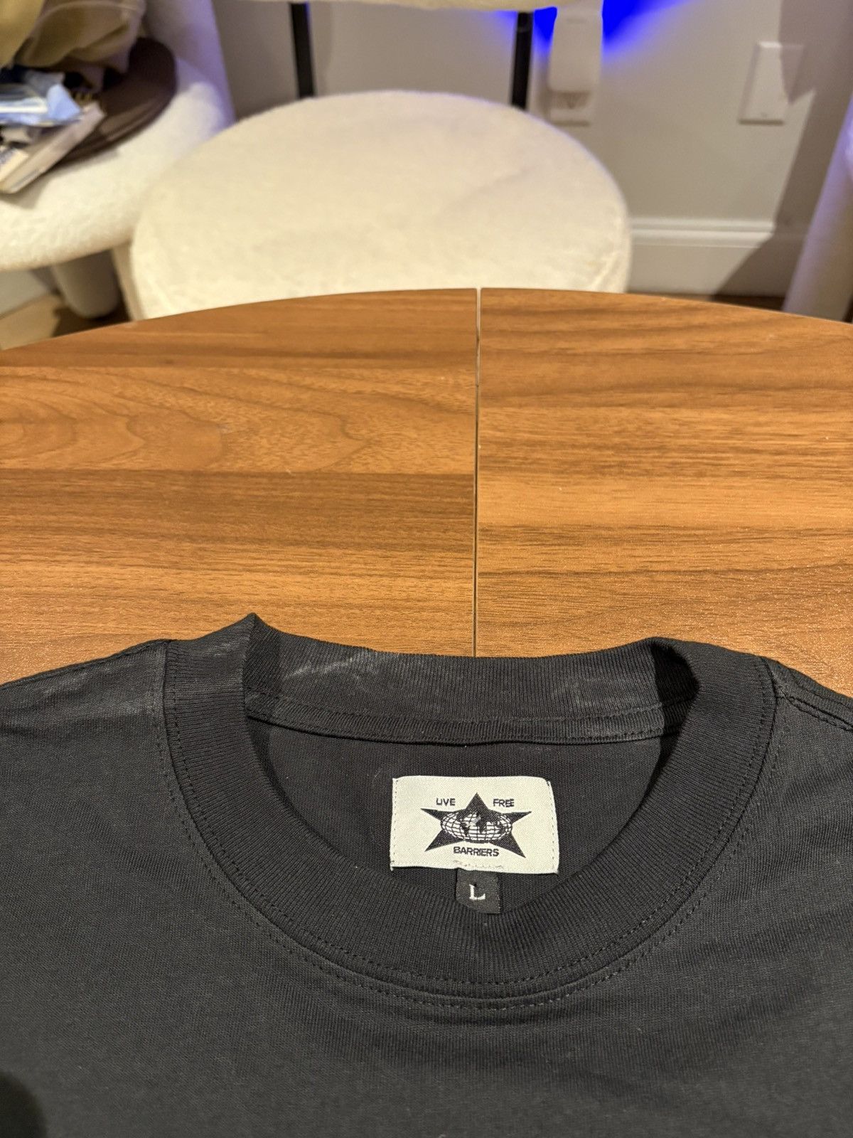 Awake NY Awake ny x barriers logo shirt Size US L / EU 52-54 / 3 - 3 Thumbnail
