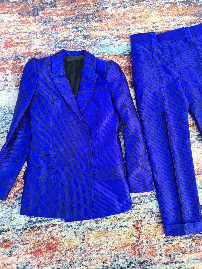 Haider Ackermann Haider Ackermann Genuine embroidered suit jacket Size S / US 4 / IT 40 - 1 Thumbnail