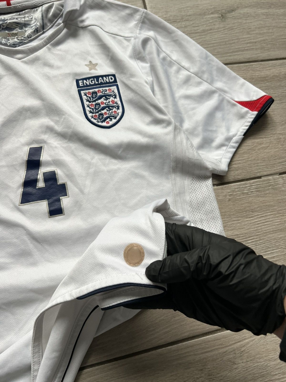 Umbro Vintage Soccer Jersey Umbro England National team 2004-2006 Size US S / EU 44-46 / 1 - 5 Thumbnail