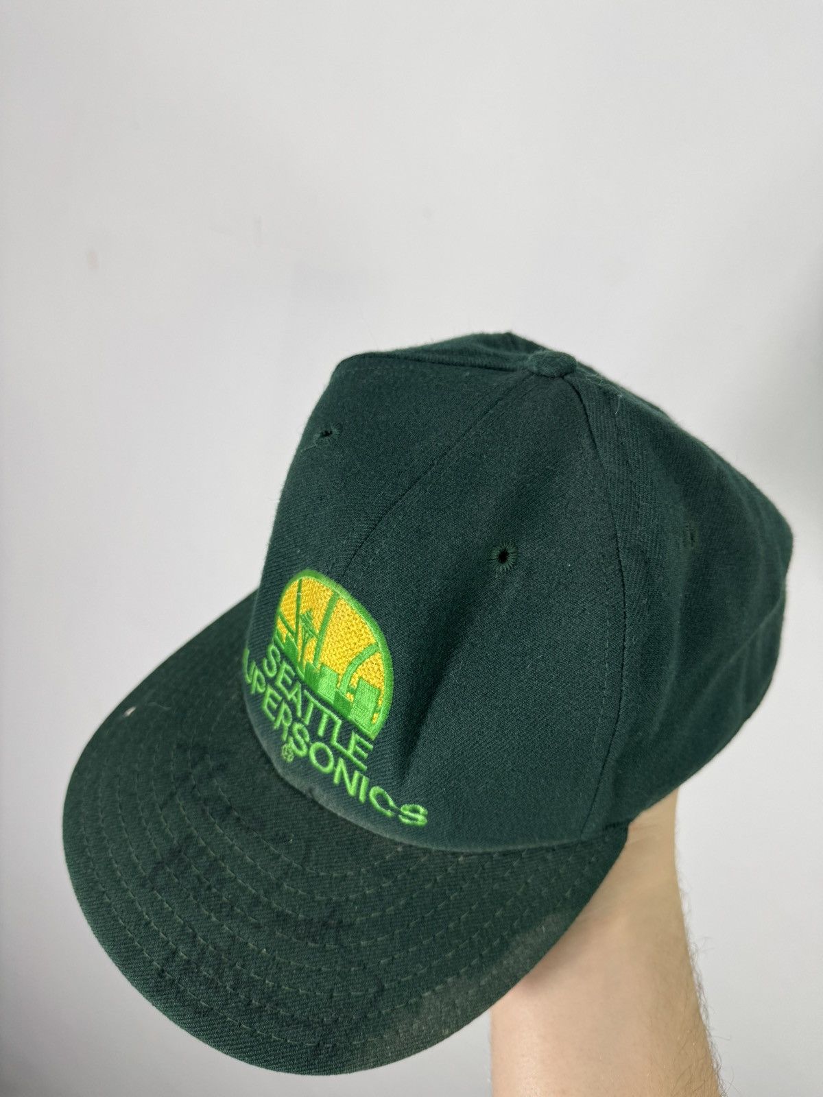 NBA × Vintage Vintage Seattle Supersonics Wool Signatured SnapBack Cap NBA Size ONE SIZE - 2 Thumbnail