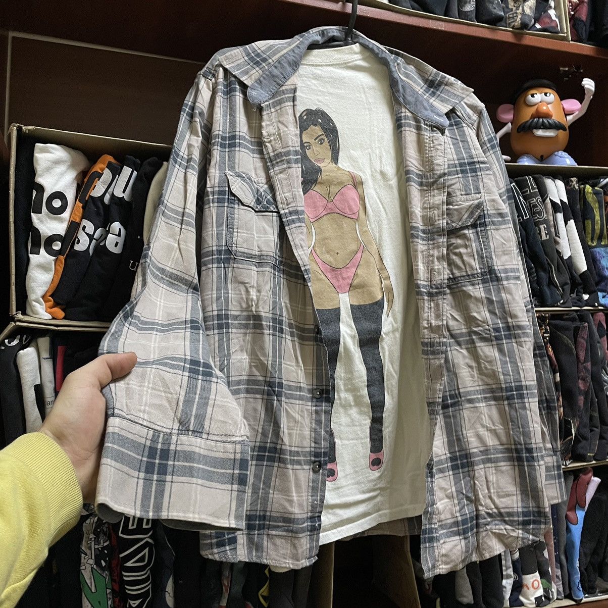 Vintage Vintage 90s Plaid Shirt Graphic Tee Grunge Streetwear Slim L Size US L / EU 52-54 / 3 - 3 Thumbnail