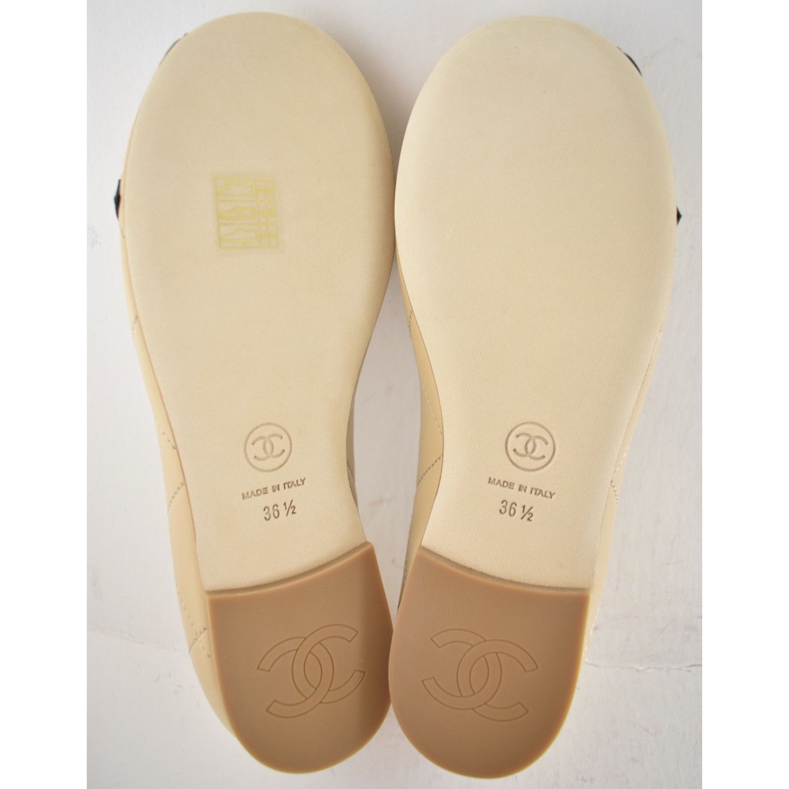 Chanel Chanel Coco Beach Beige Black CC XL Logo Ballet Flat 36.5 Size US 5.5 / IT 35.5 - 23 Thumbnail