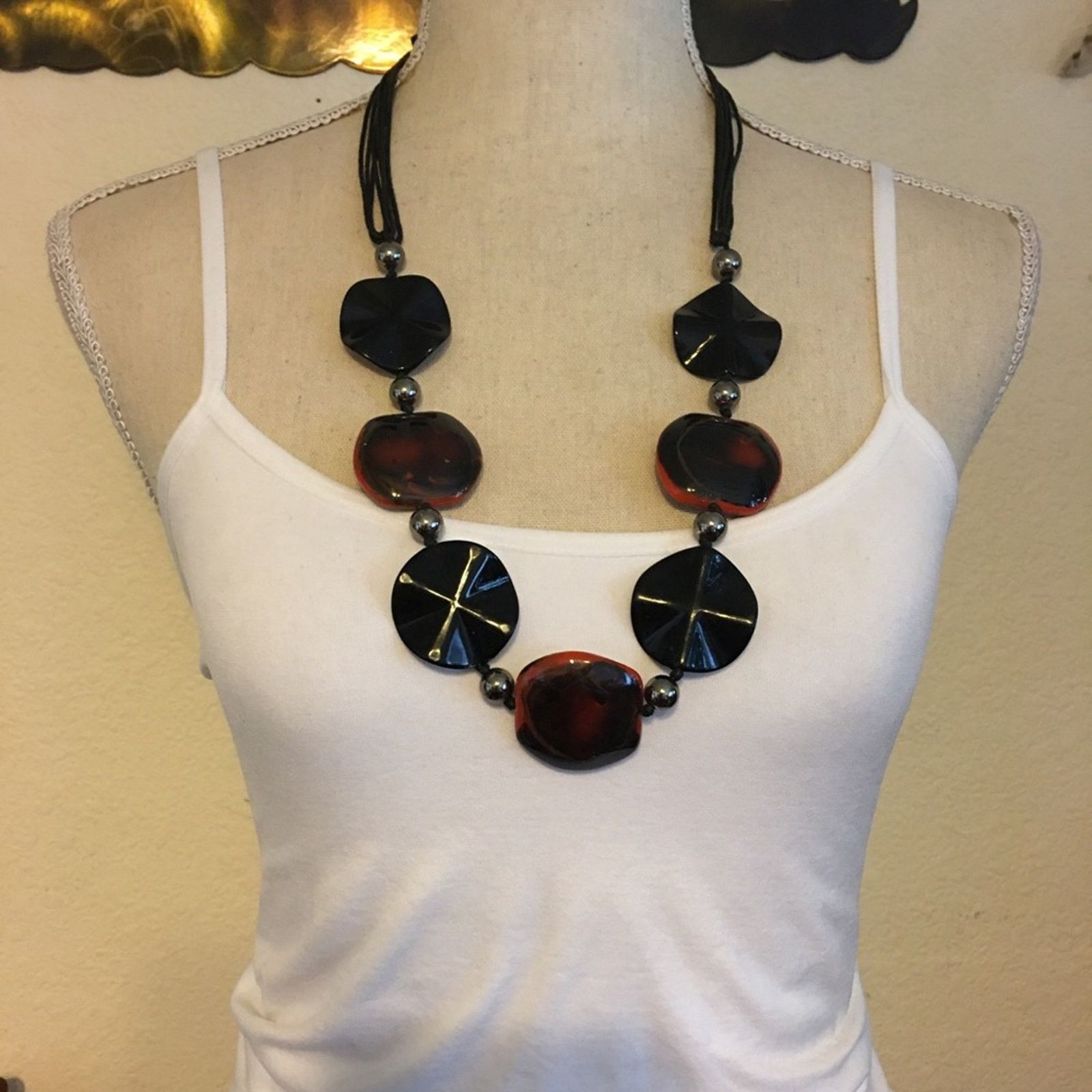 Jewelry Marbled glass and plastic disc corded necklace Size ONE SIZE - 3 Thumbnail