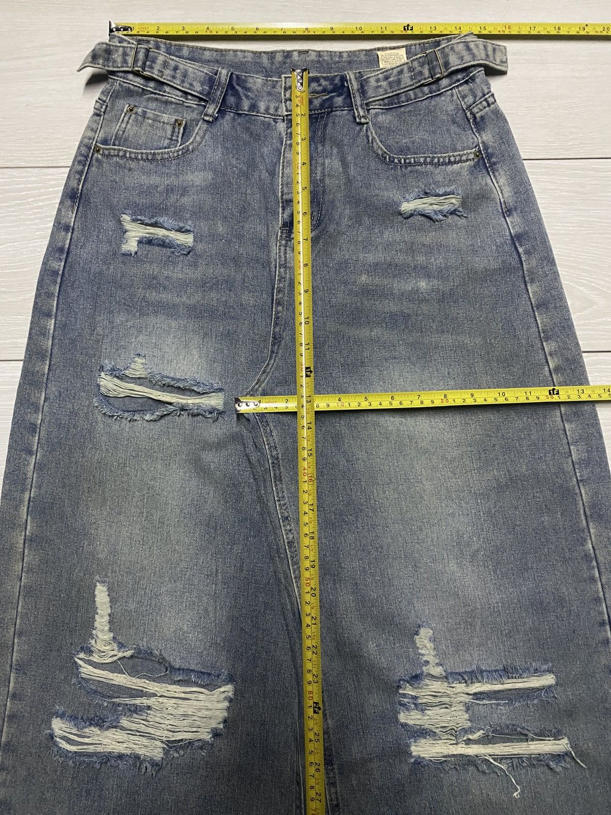 Japanese Brand Vintagw Japanese Brand Super Wide Leg Baggy Jeans Size US 29 - 10 Thumbnail