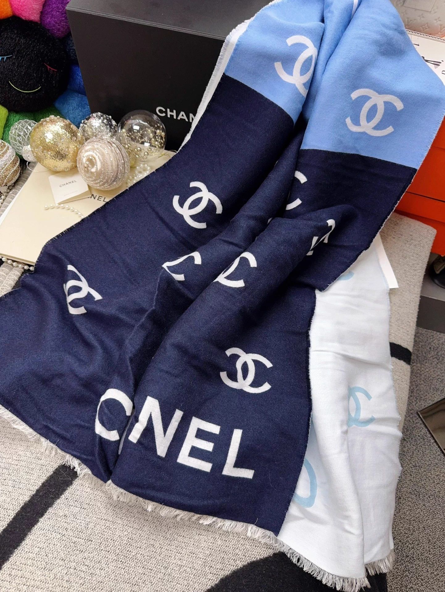 Chanel Chanel 25C Blue Gradient Colorblock Allover Logo Scarf Size ONE SIZE - 3 Thumbnail