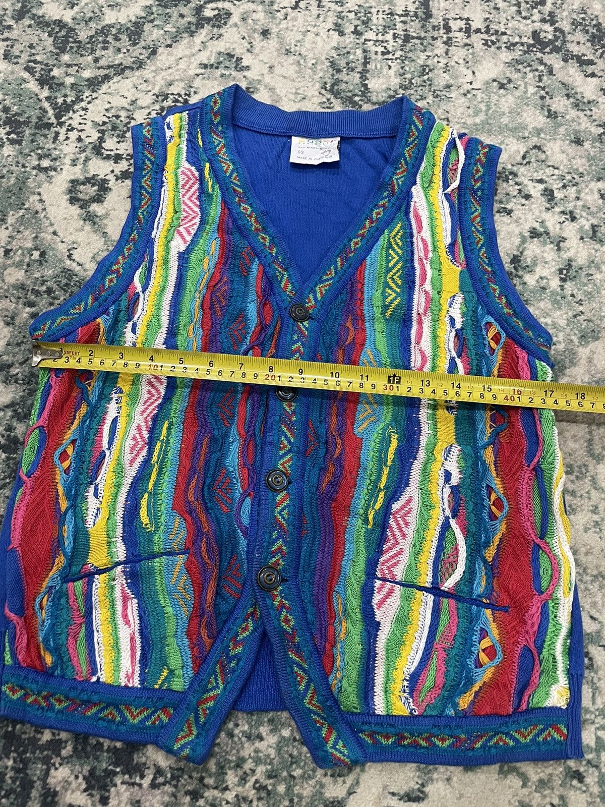 Coogi Vtg Coogi Multicolor Sweater Cable Knitted Vest Size Small Size US S / EU 44-46 / 1 - 7 Thumbnail