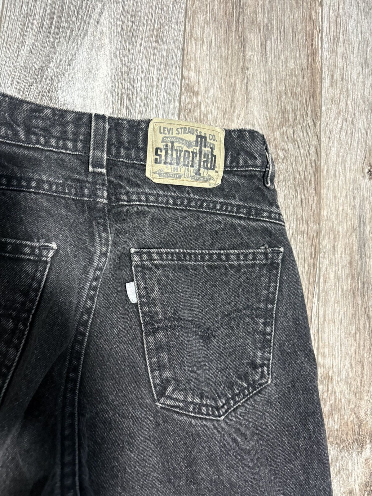 Levi's Vintage Clothing Levis Silver Tab Loose Size US 28 / EU 44 - 1 Thumbnail