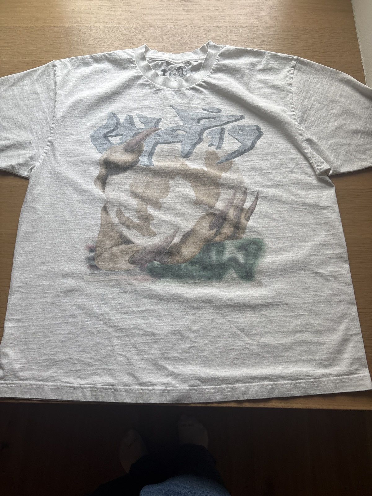 Travis Scott *Exclusive* one night in utopia tee Size US XL / EU 56 / 4 - 1 Thumbnail