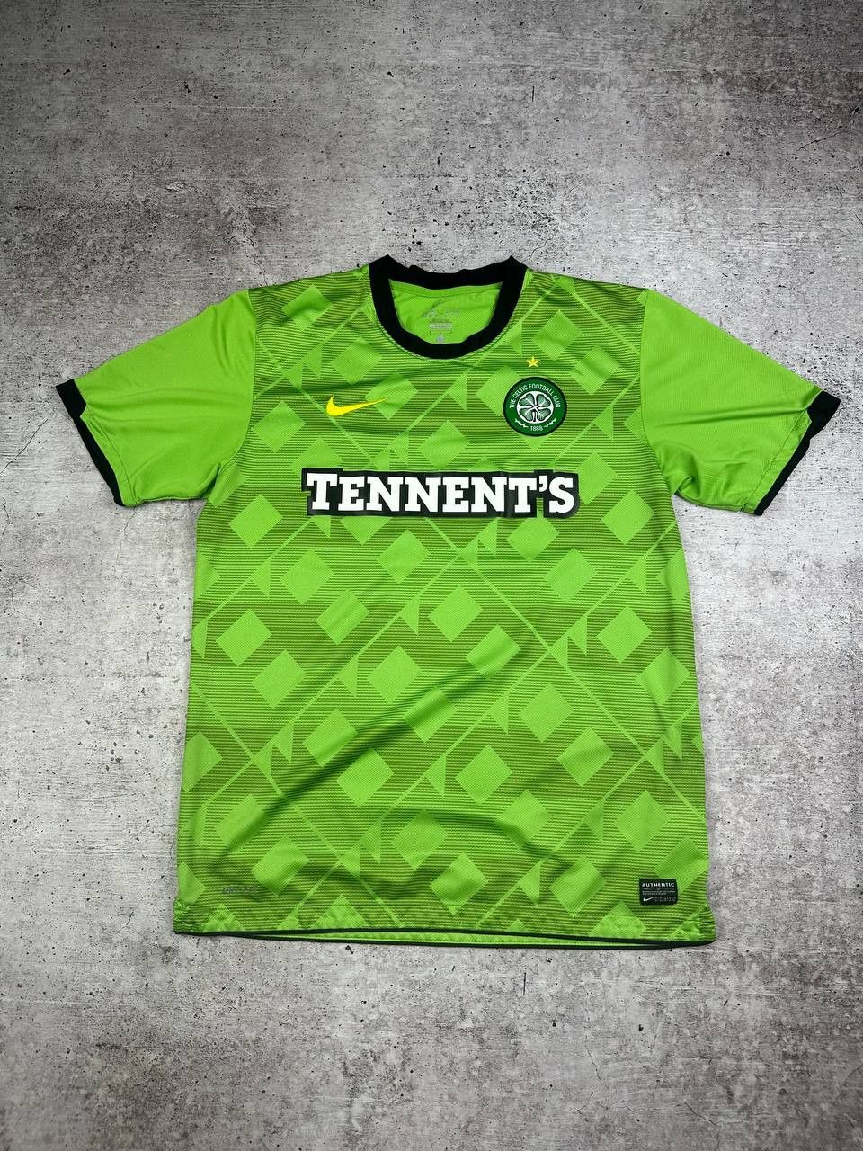 Nike 2010/11 Nike Celtic FC Away Soccer Jersey Size US L / EU 52-54 / 3 - 1 Thumbnail