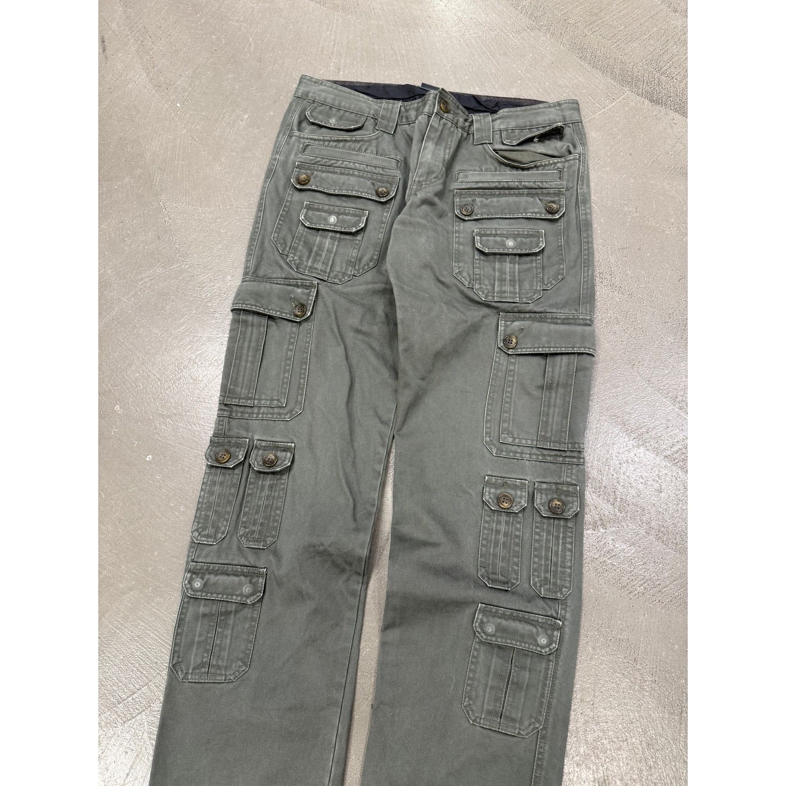 Dolce & Gabbana 2000s Dolce & Gabbana multi pocket cargo pants Size 32" / US 10 / IT 46 - 2 Thumbnail