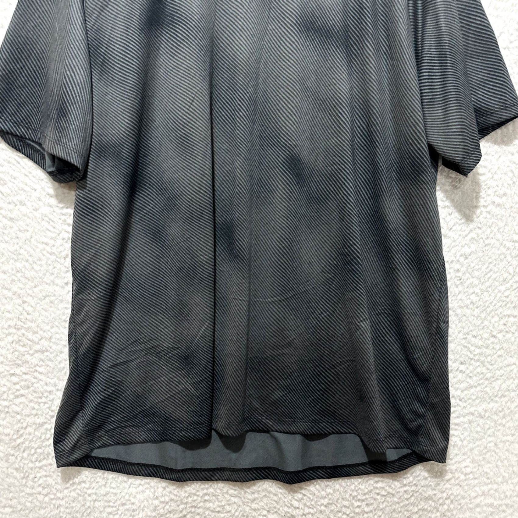 Under Armour Under Armour Shirt Men 2XL Black The Tech Tee Authentic Fit Gym Sports Nike? Size US XXL / EU 58 / 5 - 5 Thumbnail