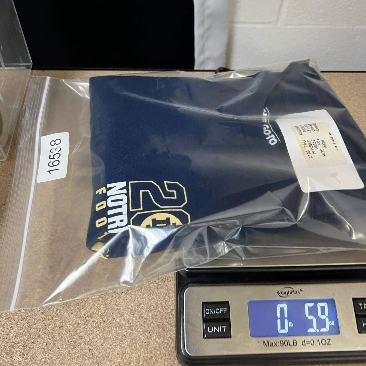 Adidas Notre Dame Fighting Irish Shirt Men Short Sleeve Cotton L Size US L / EU 52-54 / 3 - 7 Thumbnail