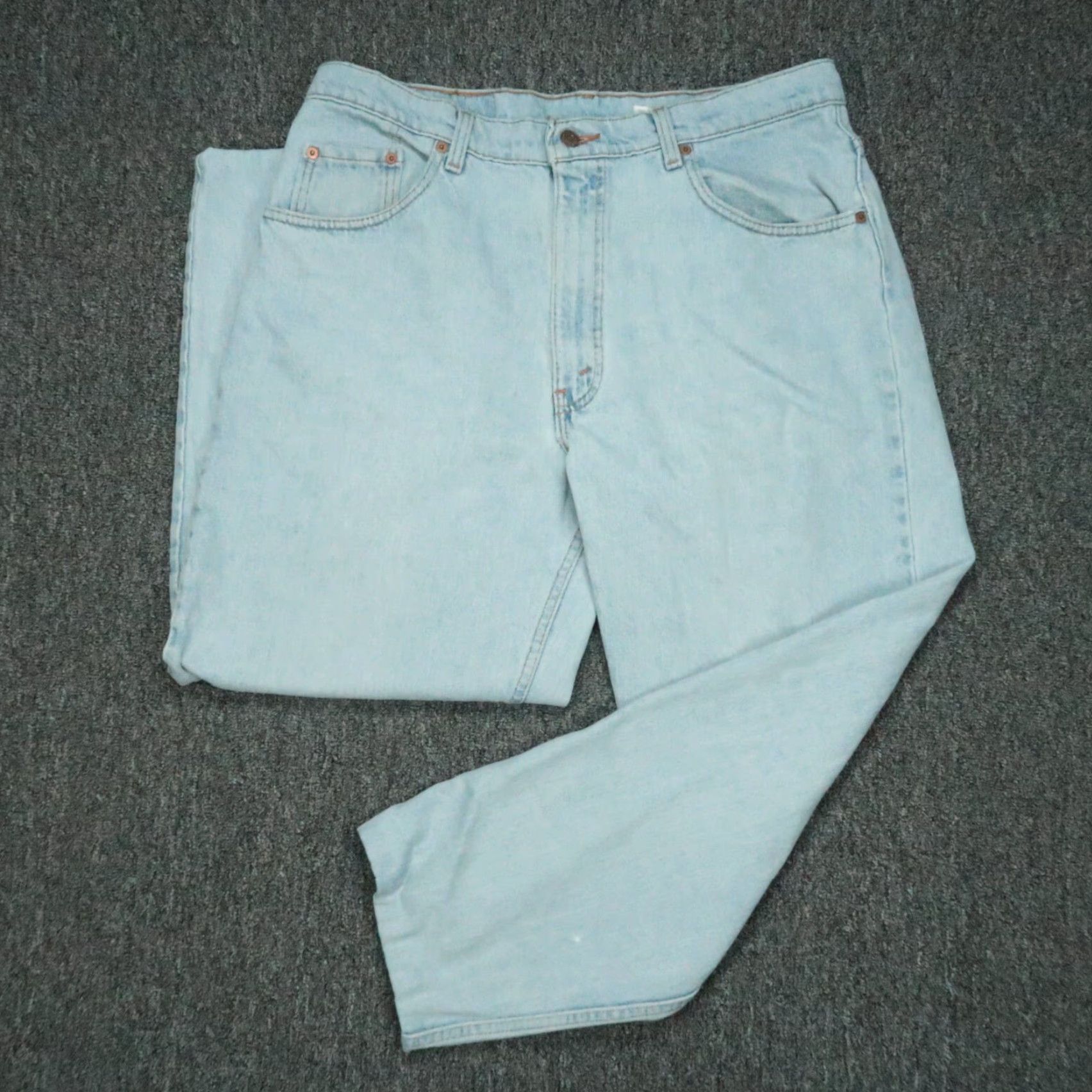 Levi's VINTAGE Levi's Jeans Mens 36x28 Blue 560 Tapered 5-Pocket Denim USA 1990s Men Jeans Size US 36 / EU 52 - 2 Thumbnail