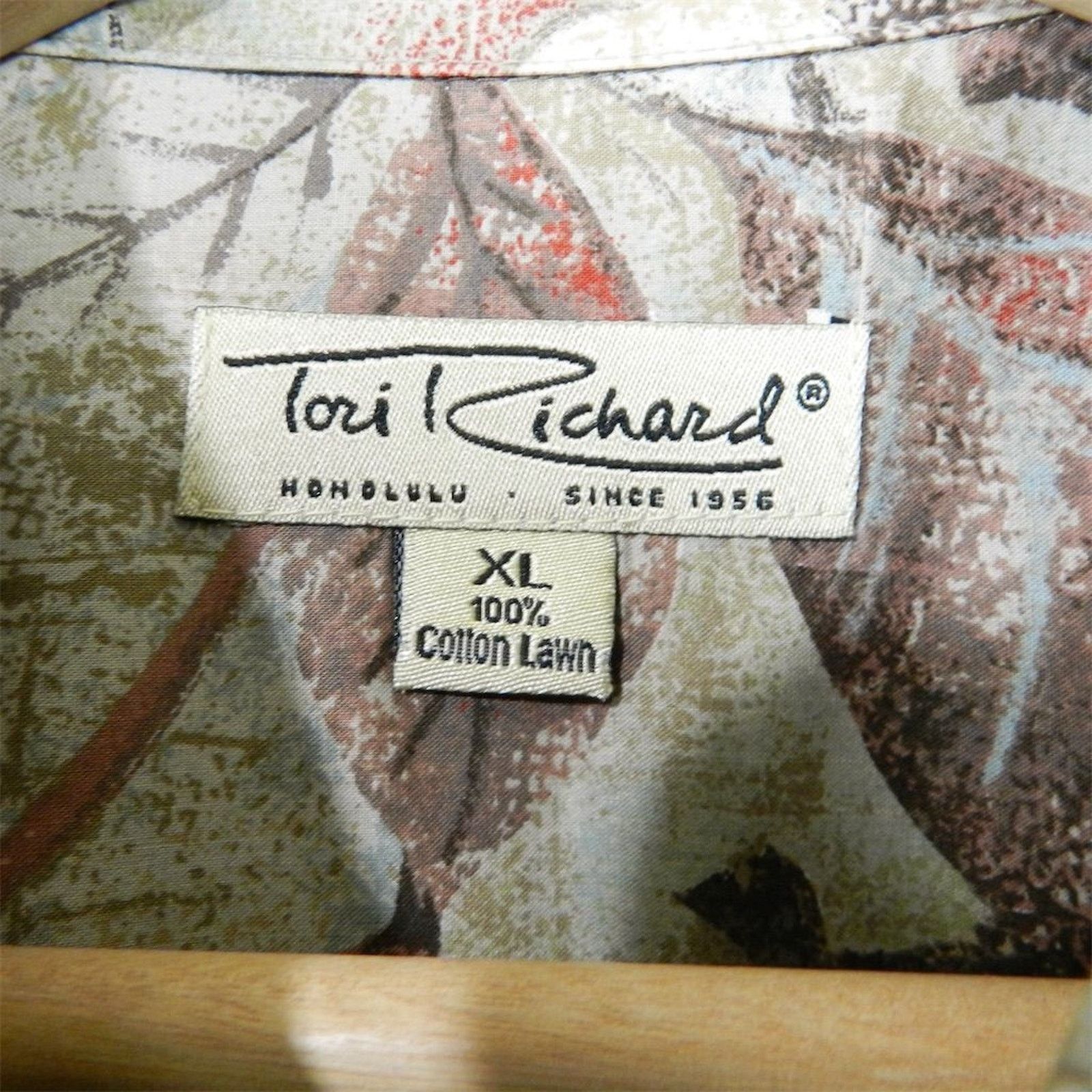 Tori Richard Vintage Tori Richard Size XL Hawaiian Shirt Cotton Lawn Size US XL / EU 56 / 4 - 2 Thumbnail