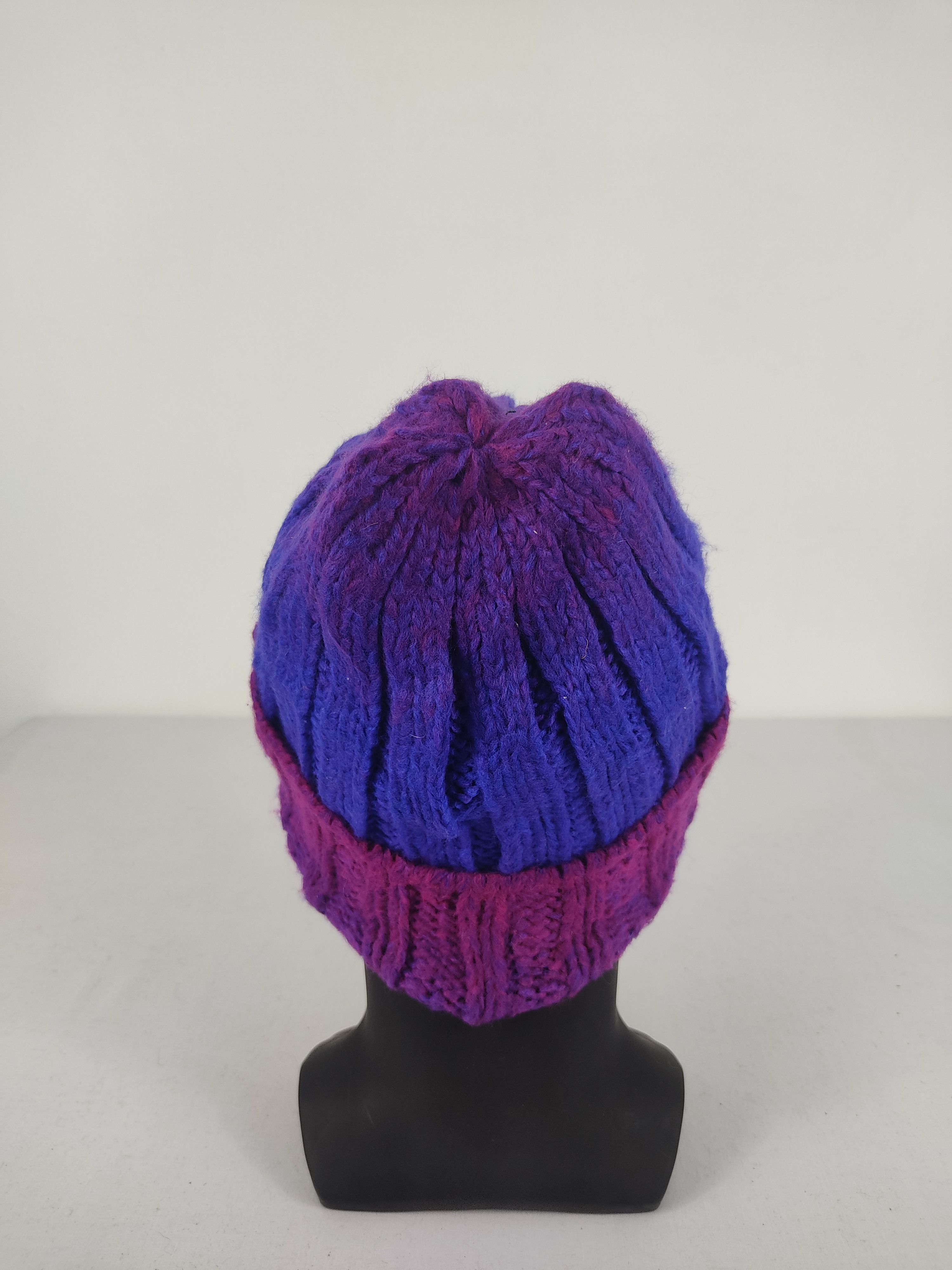 Japanese Brand Vintage Japanese Brand 2 Tone Knit Beanie/Snow Hat/Snow Cap Size ONE SIZE - 3 Thumbnail