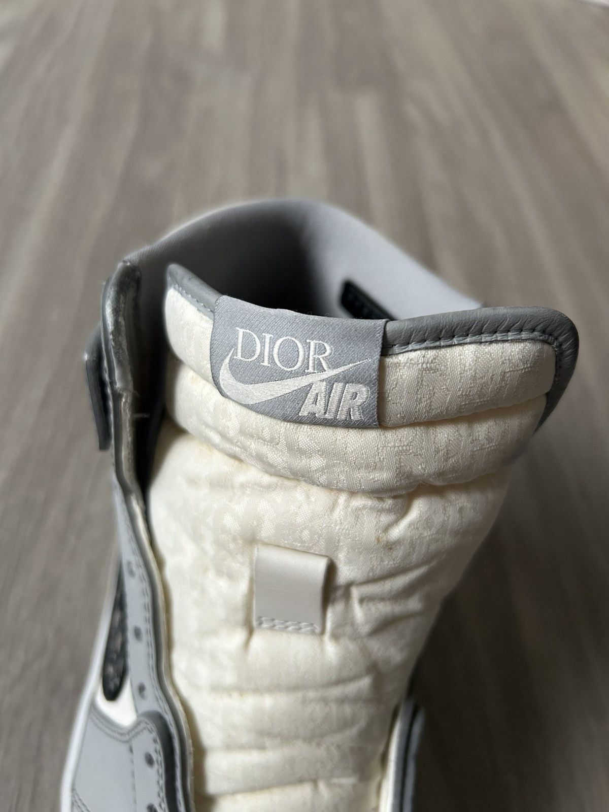Dior × Jordan Brand Dior x Air Jordan Retro 1 High Size 8.5 Size US 8.5 / EU 41-42 - 18 Thumbnail