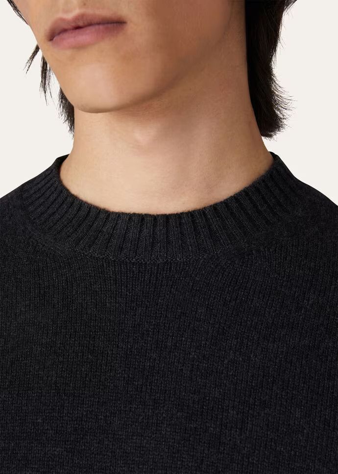Loro Piana o1w1db10424 Long Sleeve Cashmere Sweater in Navy Blue Size US L / EU 52-54 / 3 - 3 Thumbnail