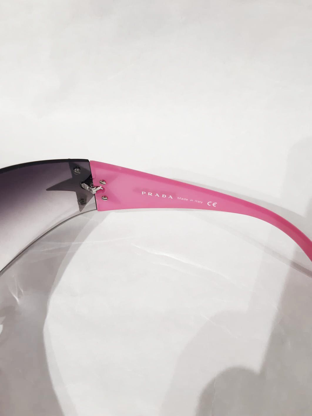 Prada Prada 🌸 Pink Star Sunglasses 2004 Y2K Size ONE SIZE - 5 Thumbnail
