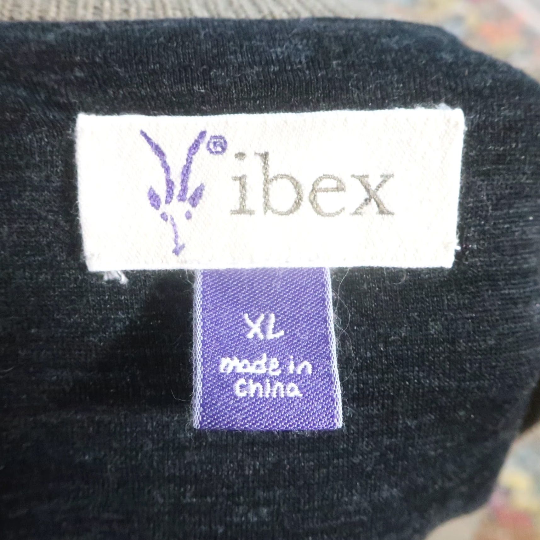 Vintage Ibex Mens XL Sweater Pullover V-Neck Wool Cashmere Merino Lightweight Brown Slim Fit Knit Pullover Casual Winter Fall Spring EUC Size US XL / EU 56 / 4 - 4 Thumbnail