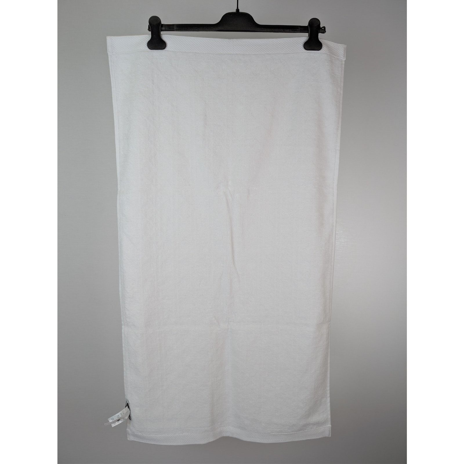 Dior o1rshd1 Q:2 / Size: OS / Plain Cotton Terry Towel in White Size ONE SIZE - 8 Thumbnail