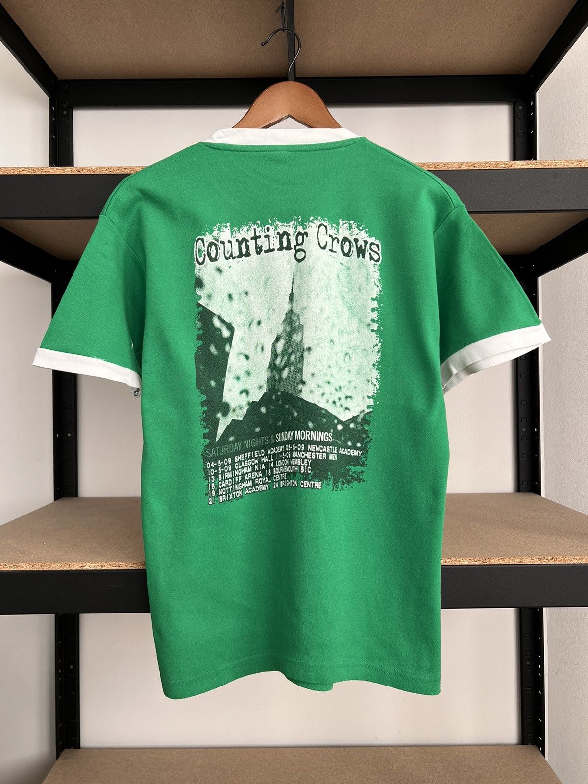 Band Tees Vintage 2009 Counting Crows Rock Band Green T-shirt Size US L / EU 52-54 / 3 - 2 Thumbnail