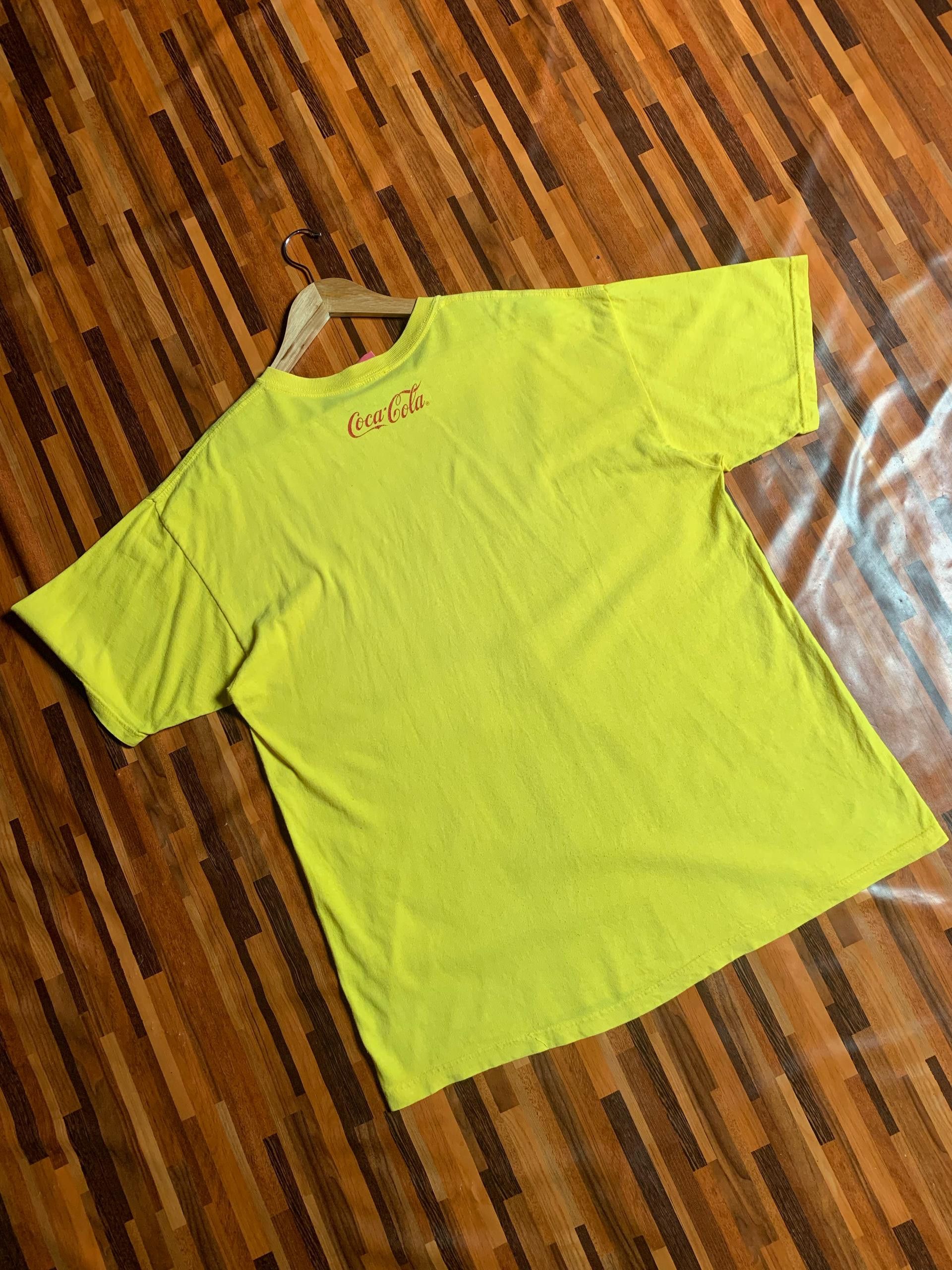 Coca Cola × Vintage yellow 70s COCA COLA japan made in usa Promo tee Size US L / EU 52-54 / 3 - 5 Thumbnail