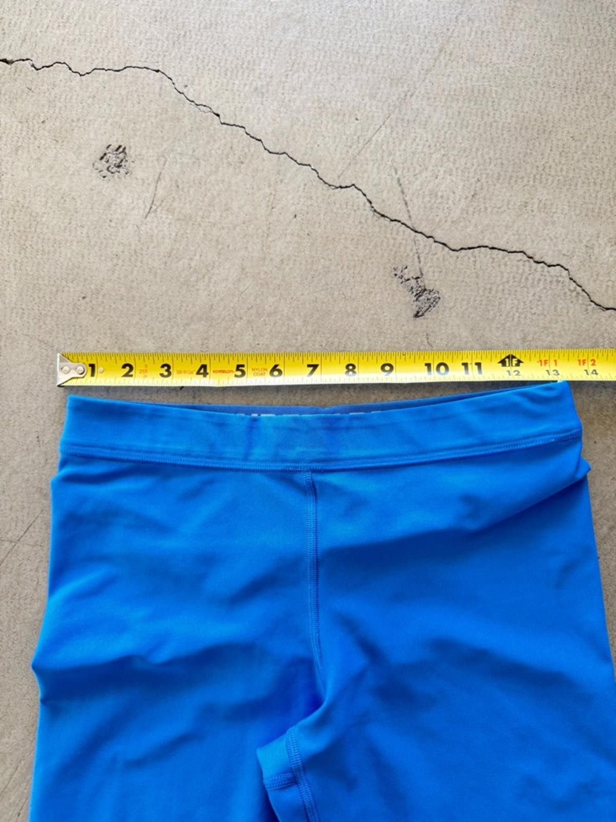 Under Armour Under Armour / HeatGear Compression Capri Leggings / Blue Size 28" / US 6 / IT 42 - 5 Thumbnail