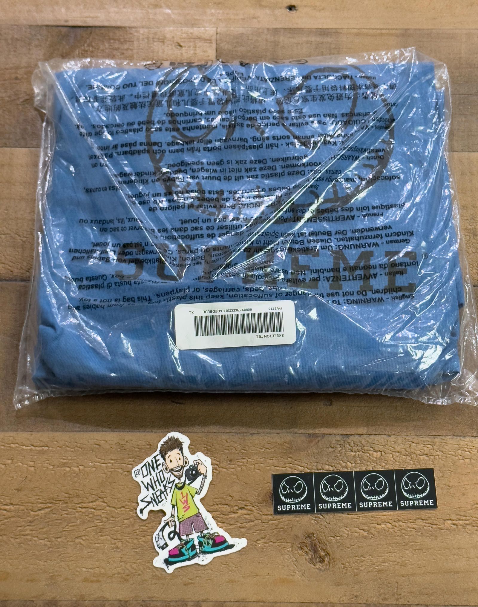 Supreme Skeleton Tee & Sticker Size XL