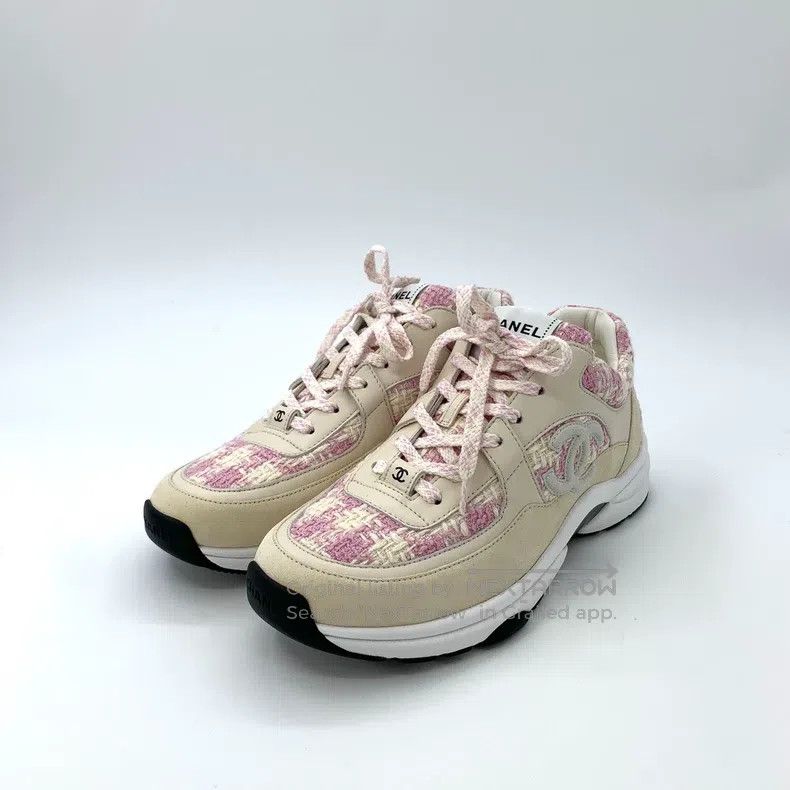 Chanel Chanel Colour-blocked logo tweed casual sneakers Size US 8 / IT 38 - 1 Thumbnail