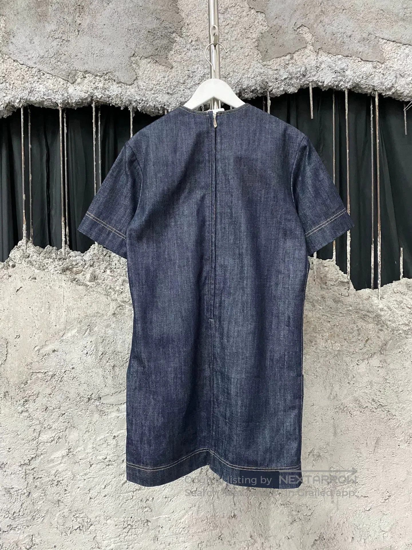 Dior dior denim dress with floral details. Size US 36 / EU 52 - 2 Thumbnail