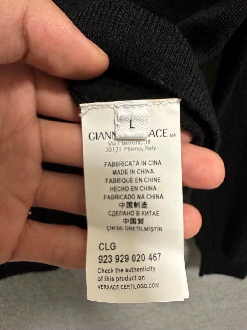 Givenchy Givenchy Black Shirt L Size Size US L / EU 52-54 / 3 - 4 Thumbnail