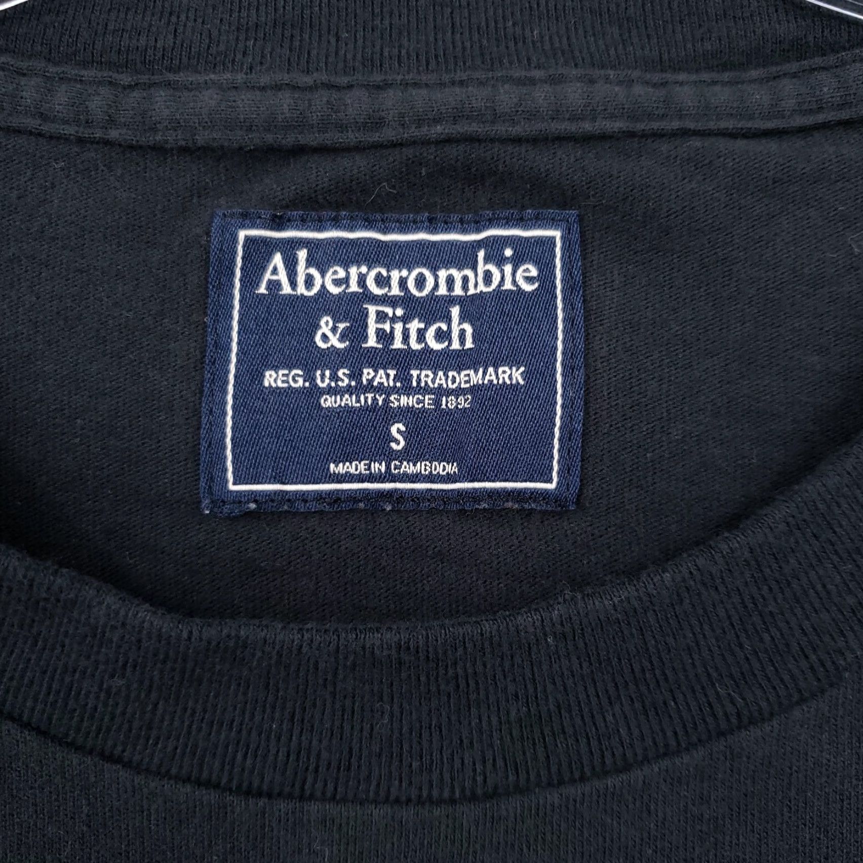 Abercrombie & Fitch Abercrombie & Fitch Sweatshirt Mens S Small Black Pullover Long Sleeve Cotton Logo Crew Neck Size US S / EU 44-46 / 1 - 3 Thumbnail