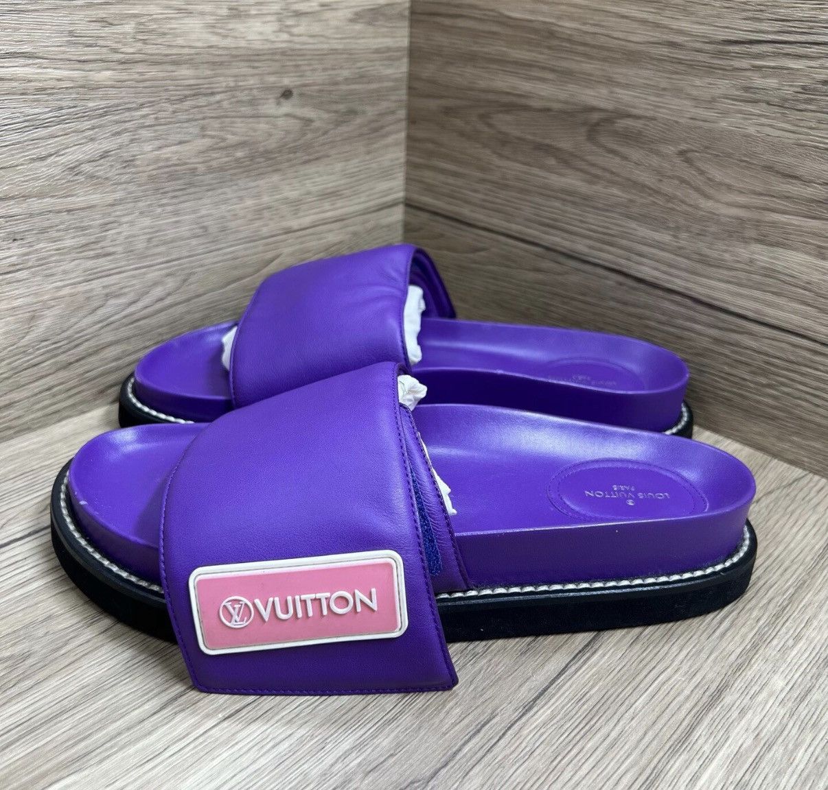 Louis Vuitton Louis Vuitton Comfort Purple & Pink Logo Slippers J41 Size US 4 / IT 34 - 1 Thumbnail