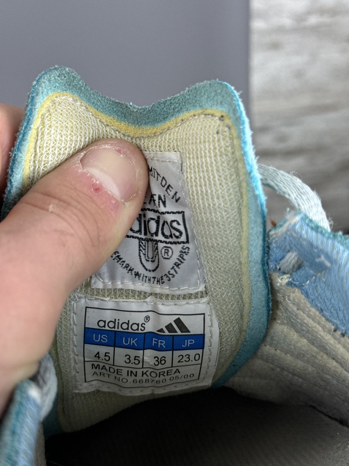 Adidas Women’s Vintage Adidas Rekord sneakers rare made in Korea Size US 6 / IT 36 - 15 Thumbnail