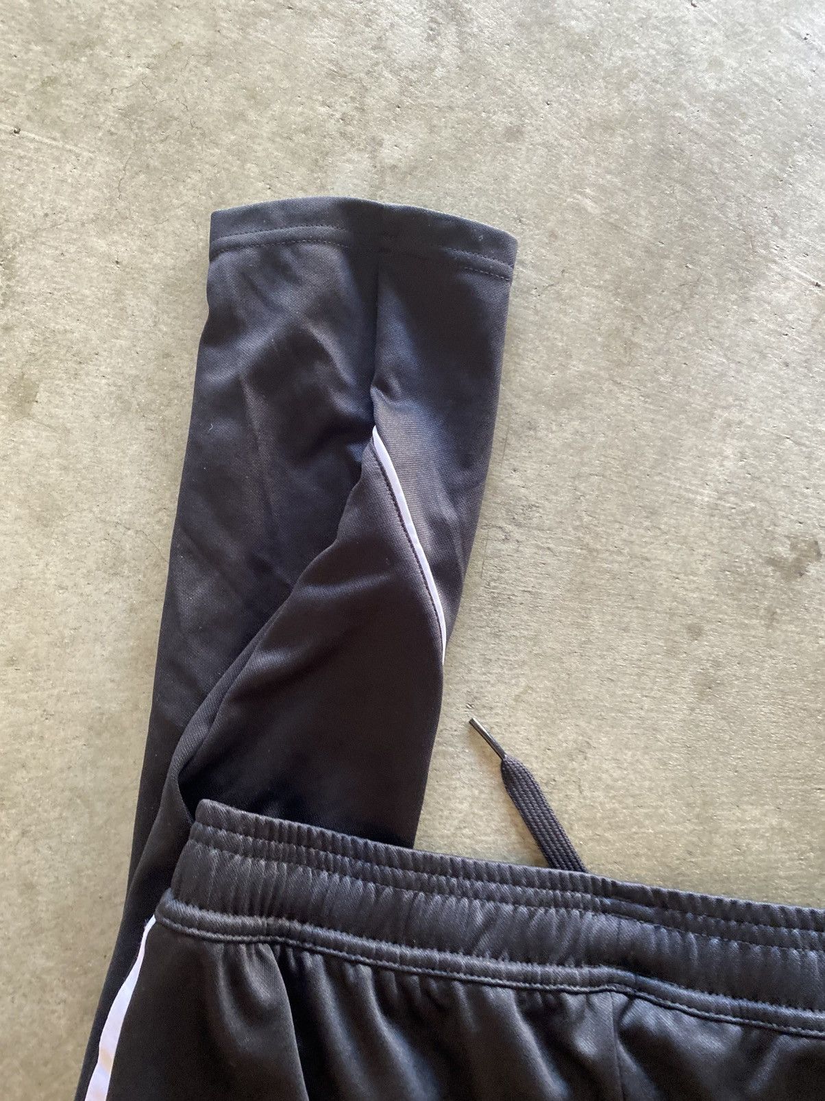 Adidas Adidas Aeroready Black Jogger Sweats L/XL Size US 33 - 8 Thumbnail