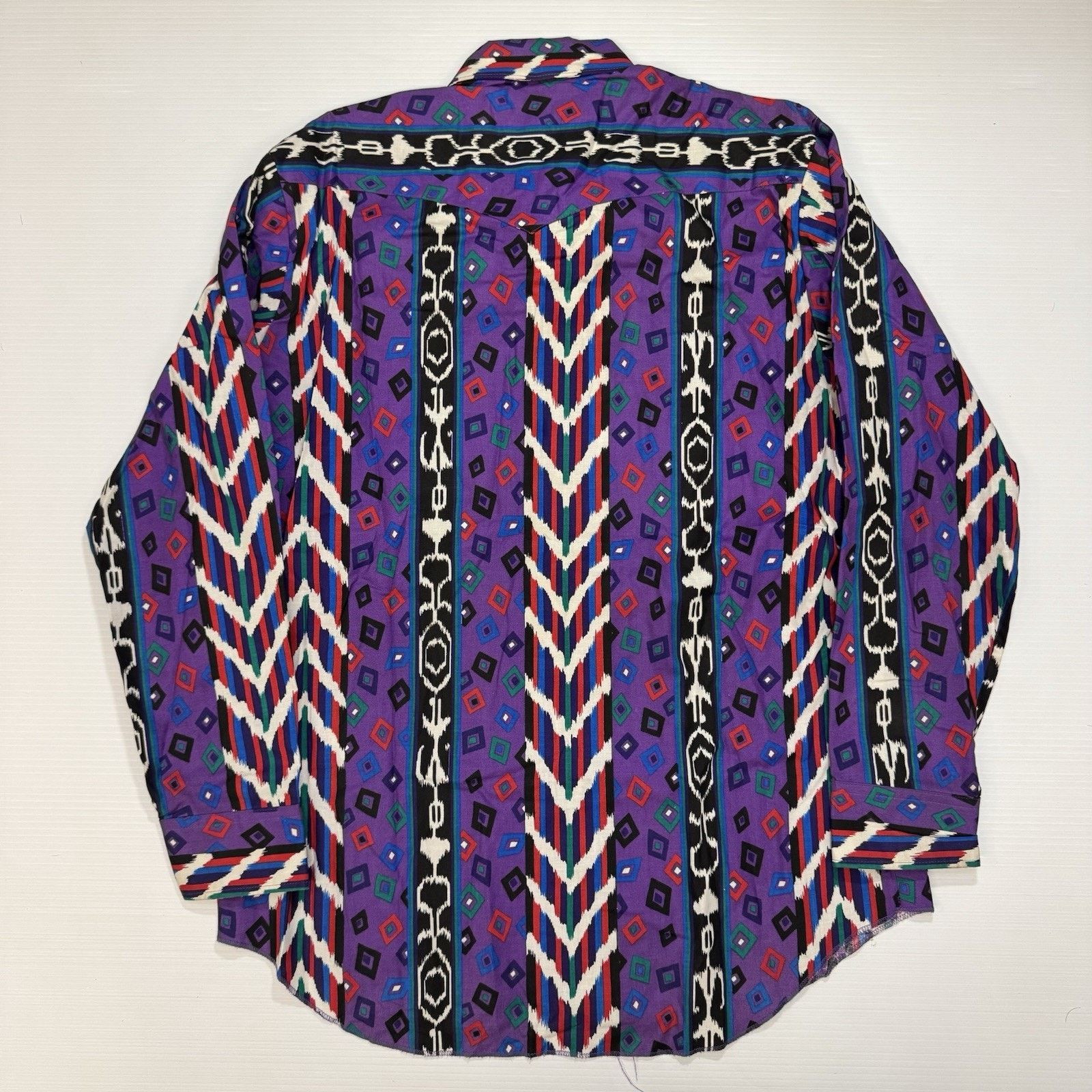 Wrangler VTG Wrangler Brushpopper Western Shirt 16 16.5 Aztec Navajo Size US L / EU 52-54 / 3 - 3 Thumbnail