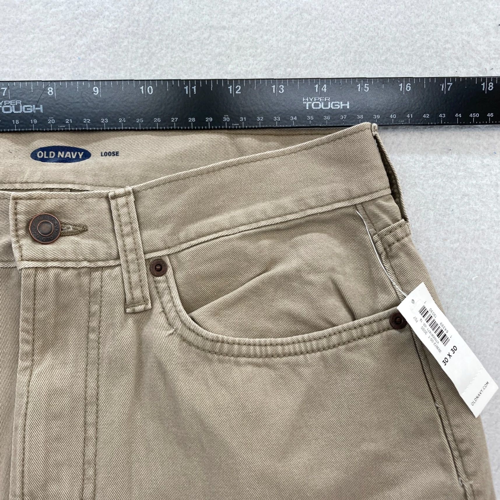 Old Navy Old Navy Chino Pants Mens 30x30 Loose Relaxed Straight Khaki Beige Straight Size US 30 / EU 46 - 7 Thumbnail