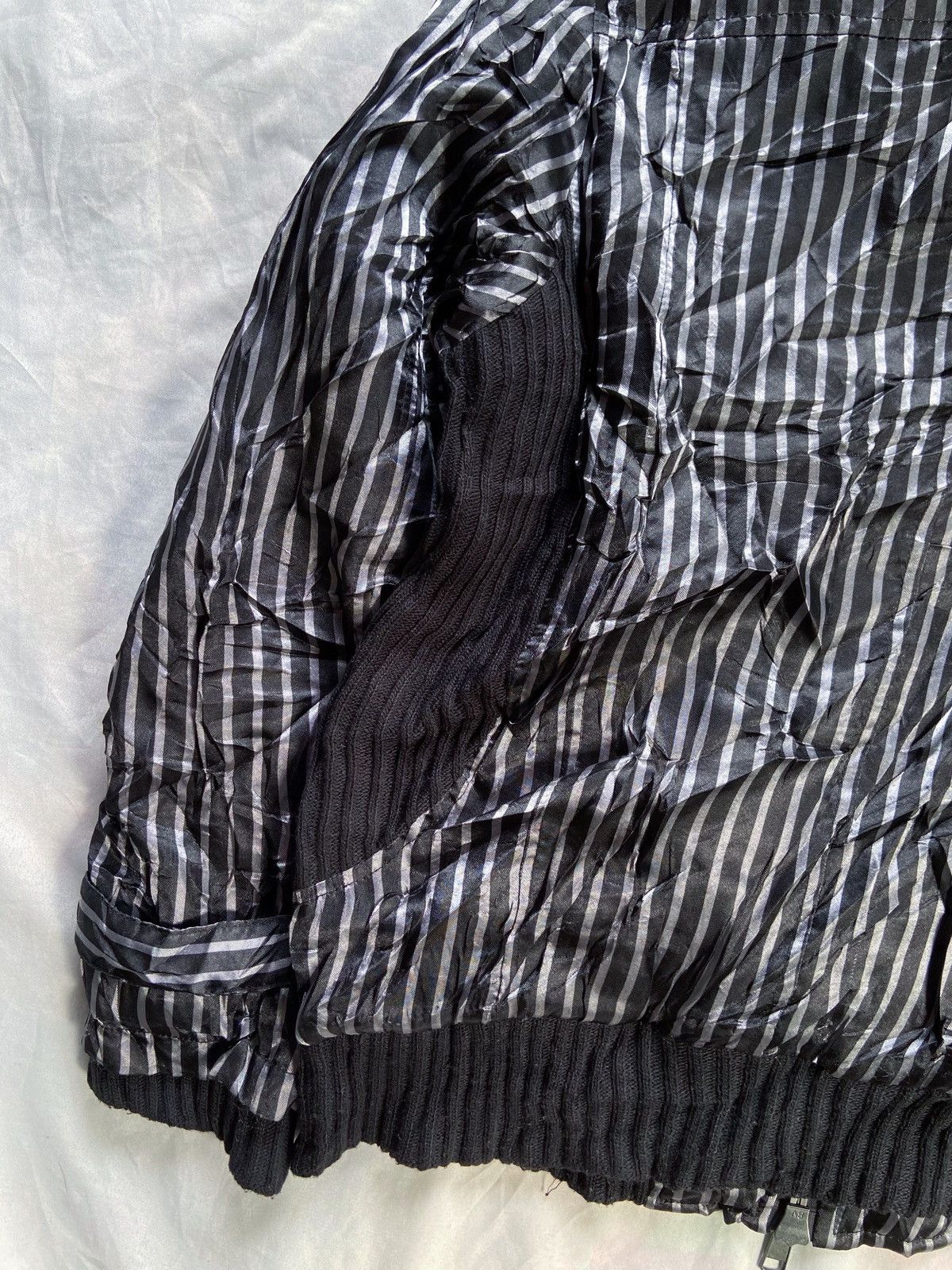 Beauty Beast DIG DEEP PUNK STRIPED ZIP JACKET Size US S / EU 44-46 / 1 - 19 Thumbnail