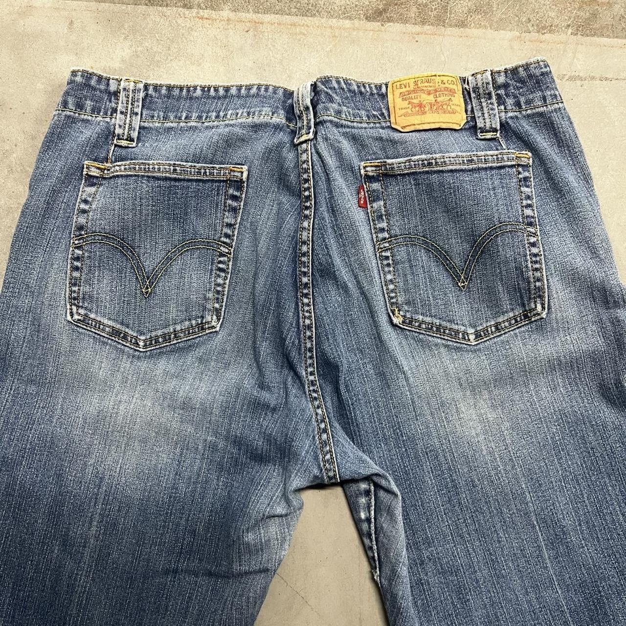 Levi's Crazy Vintage Y2K/2000s Baggy Levis Bootcut Medium Wash Skater Denim jeans! Size US 36 / EU 52 - 7 Thumbnail