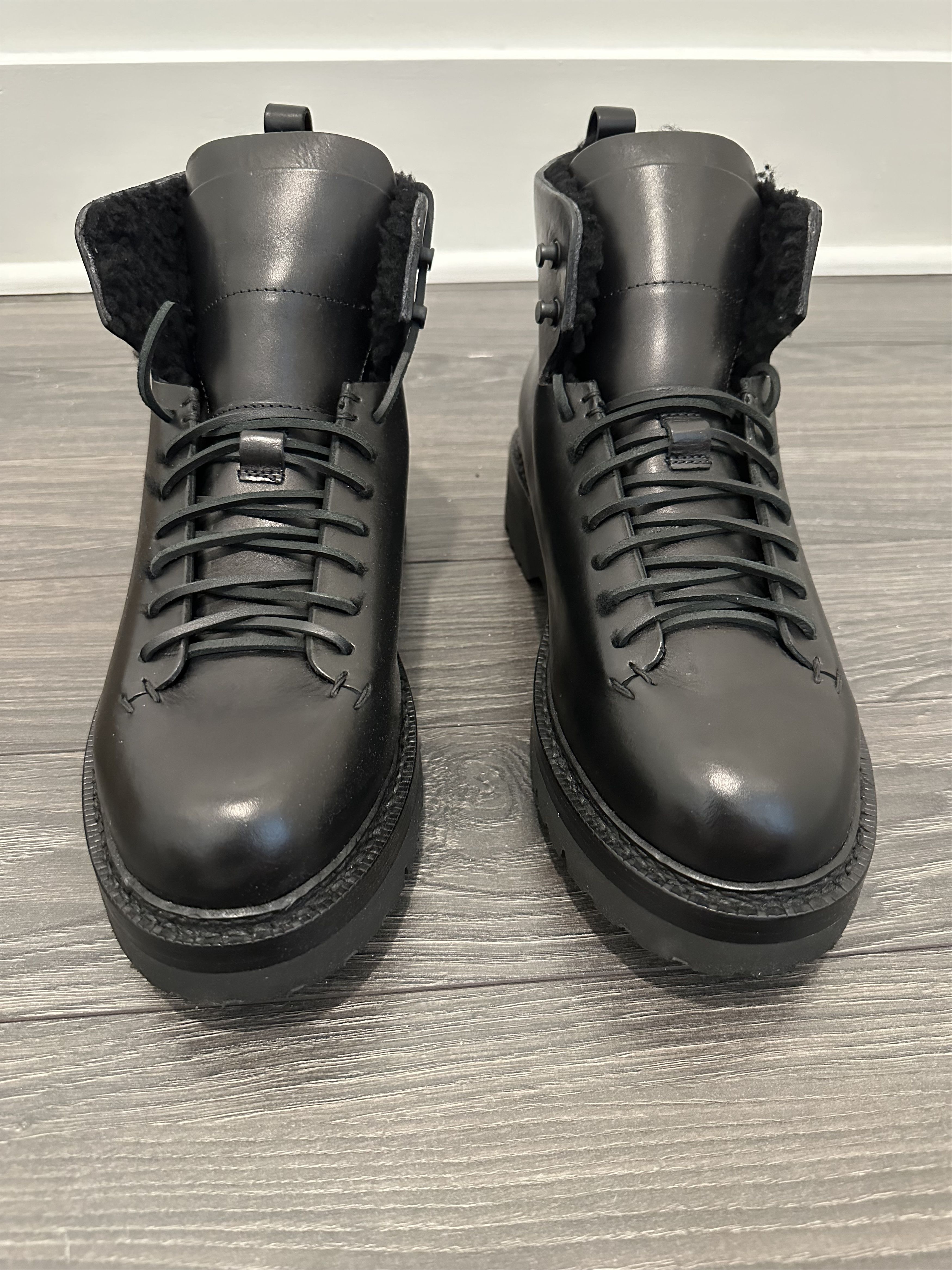 image of Feit Black Wool Shearling Hiker 2 Boot Size 45 , Men's