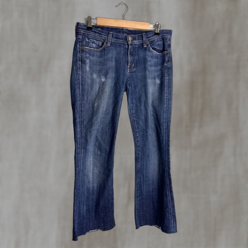 Citizens Of Humanity Citizens of Humanity Jeans Womens 30 Flare Low Rise Distressed Blue Denim Stretch 28in Inseam Regular Fit Raw Hem Av a 109 Size 30" / US 8 / IT 44 - 1 Thumbnail