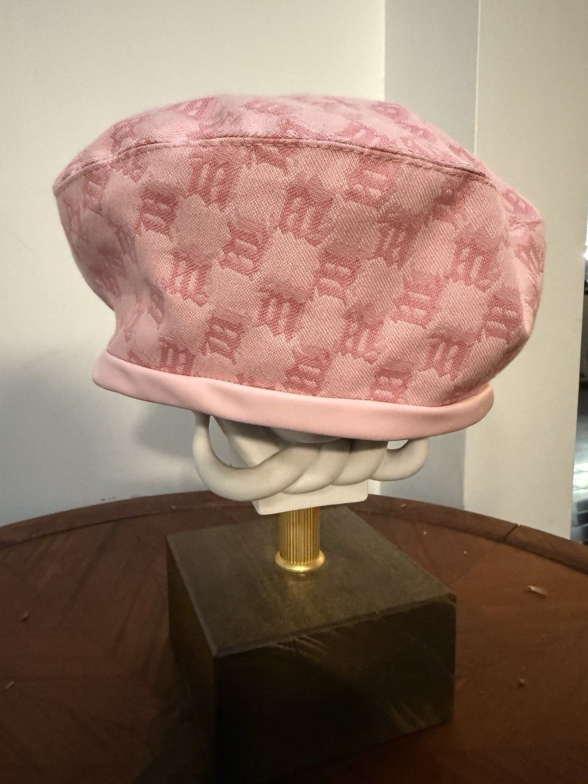 Misbhv Inside A Dark Echo Pink Beret Hat New With Defects Size ONE SIZE - 3 Thumbnail